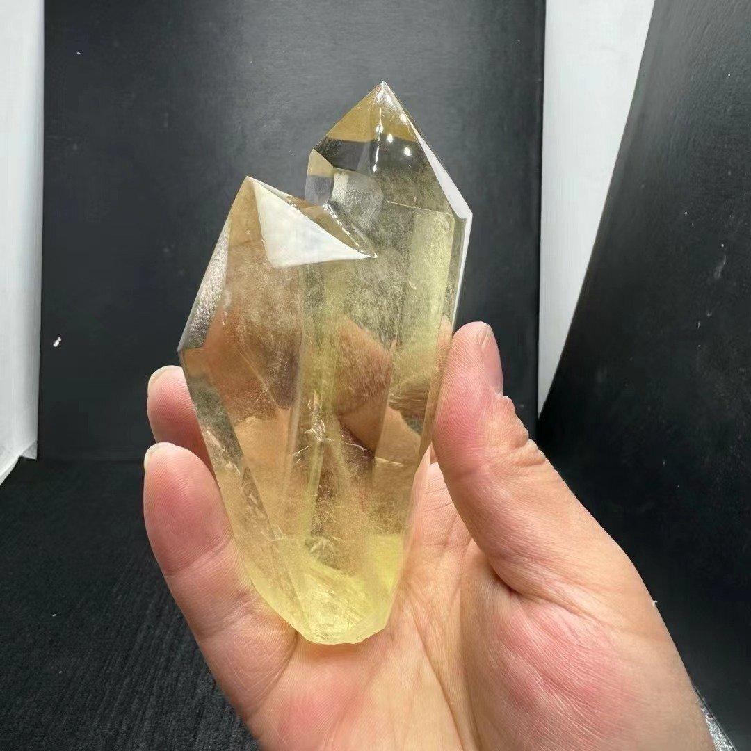 AAAAA級【金運UP】★天然シトリン六角柱B0405/YS/9910/195D