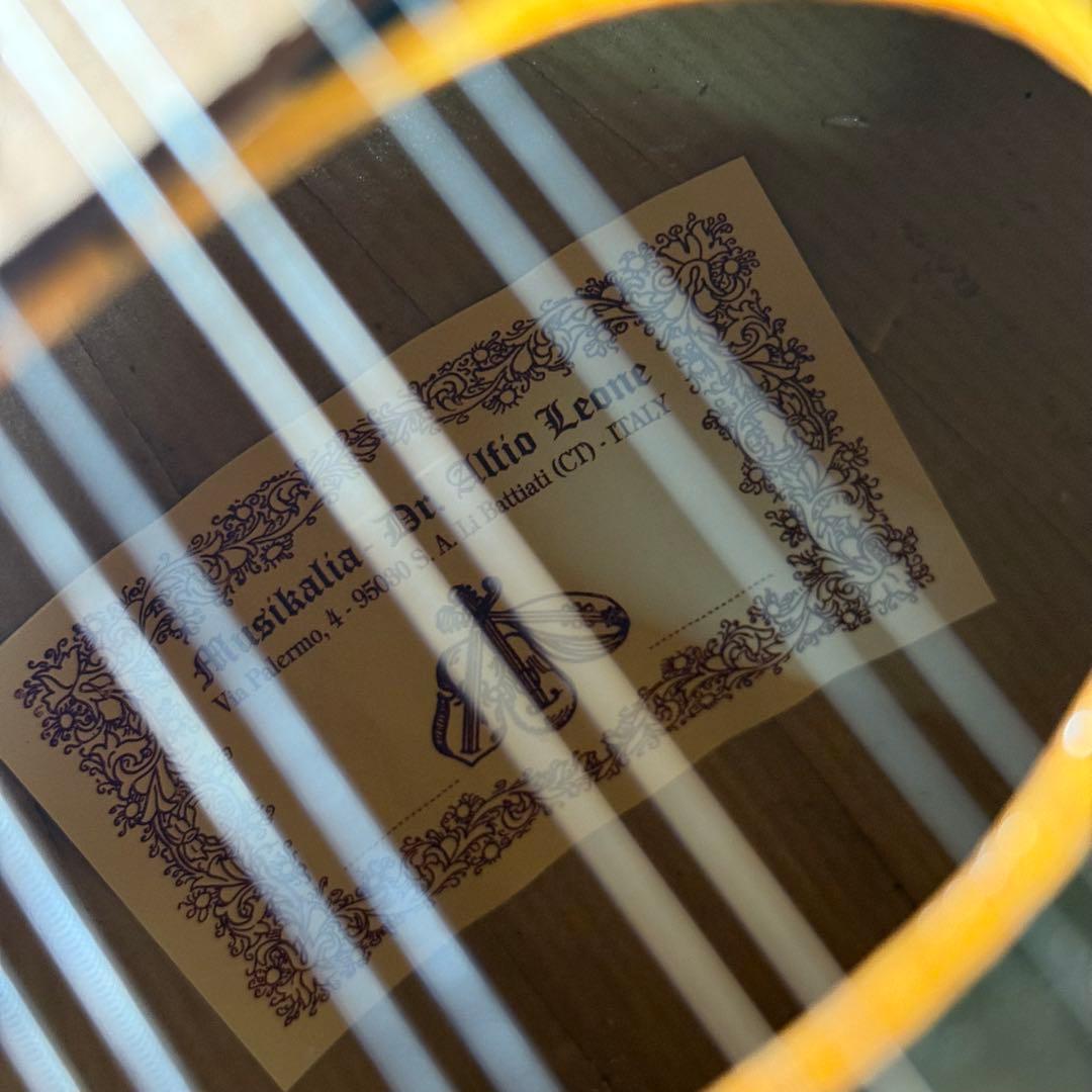 ムシカリア　Musikalia　マンドリン　イタリア製