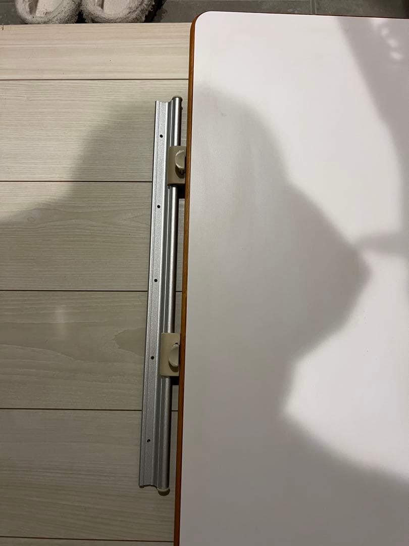 キャンピングカー テーブル DIY