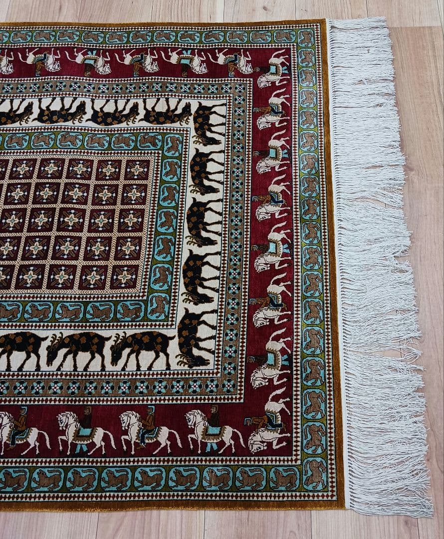 Y3130 ペルシャ絨毯 クム産 パジリク文様 シルク100％ 手織り　ma