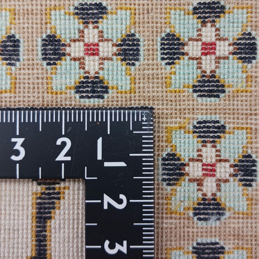 Y3130 ペルシャ絨毯 クム産 パジリク文様 シルク100％ 手織り　ma