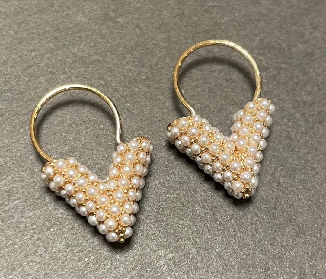 akko　ルイヴィトンvパールピアスネックレスおまとめ2点