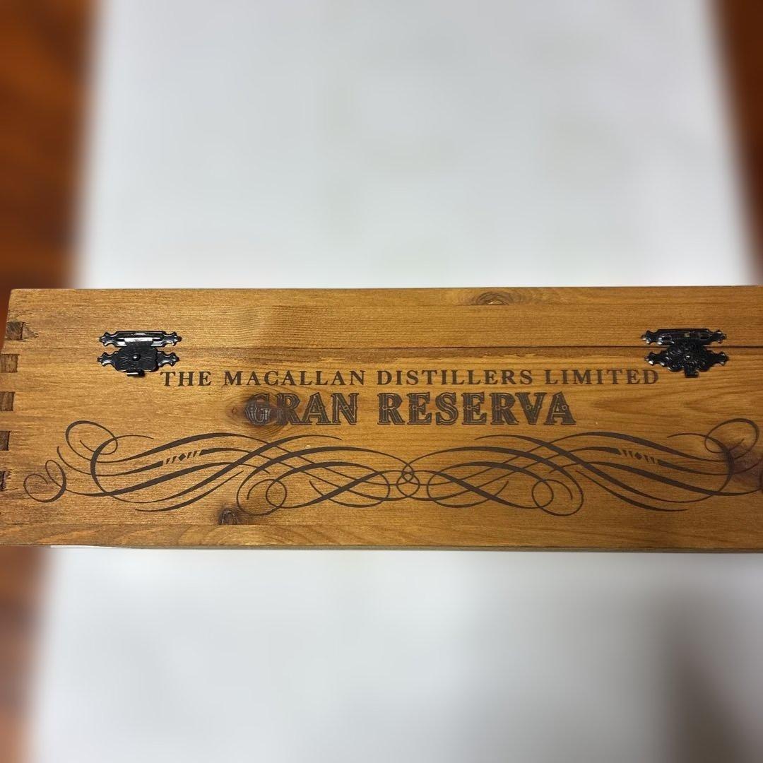 ザ・マッカラン グランレゼルバ 18年 1980年 木箱のみ