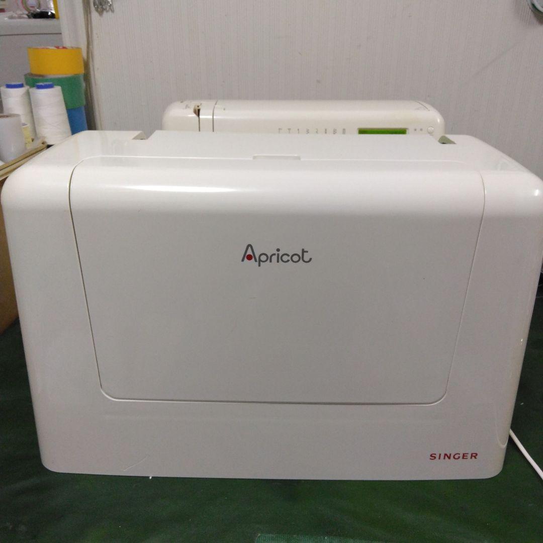 シンガーミシンアプリコット美品。
