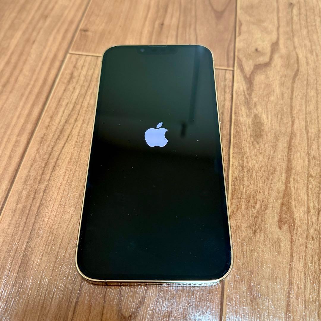 美品 iPhone13Pro ゴールド 256GB SIMフリー 付属品あり
