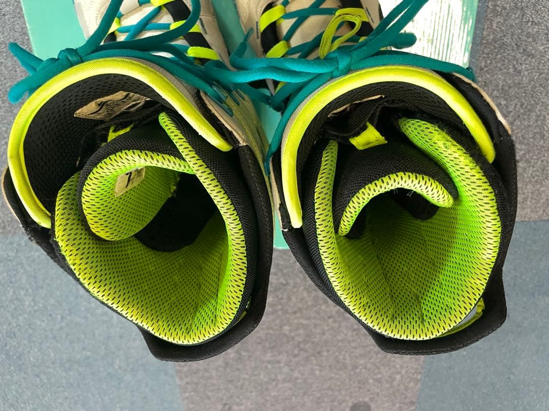 Nike ZOOM 怪獣 スノーボードブーツ メンズ