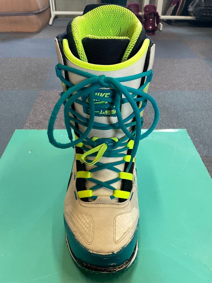 Nike ZOOM 怪獣 スノーボードブーツ メンズ
