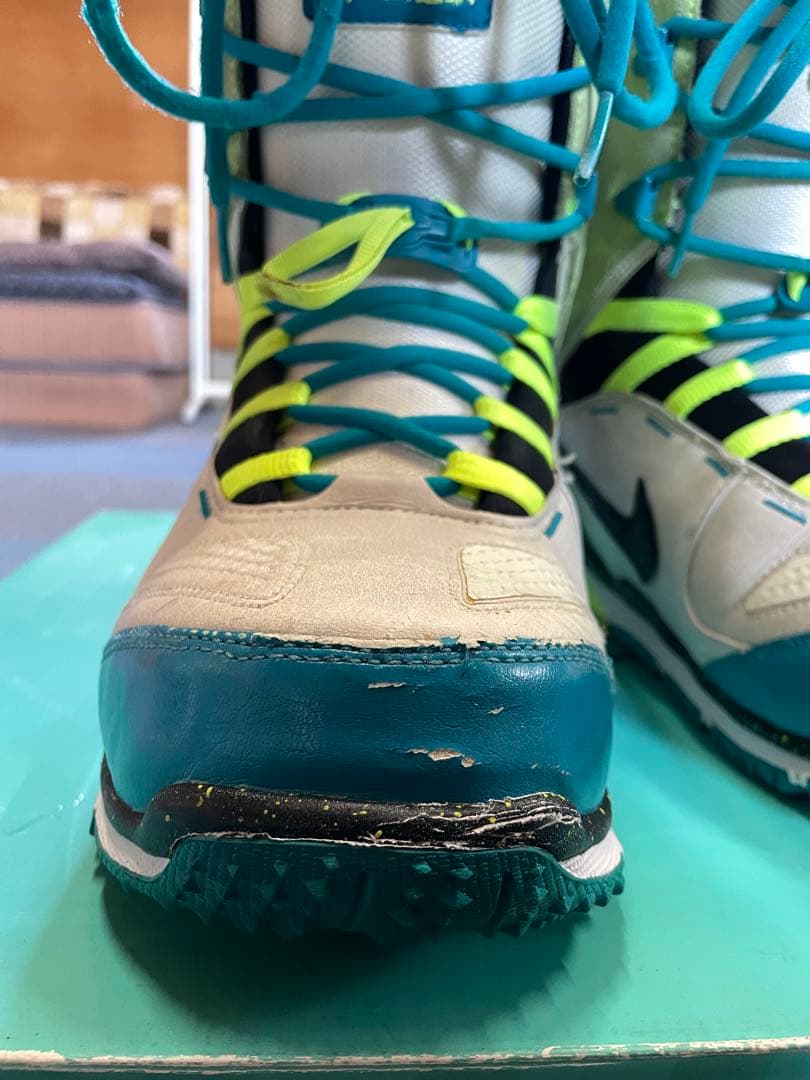 Nike ZOOM 怪獣 スノーボードブーツ メンズ