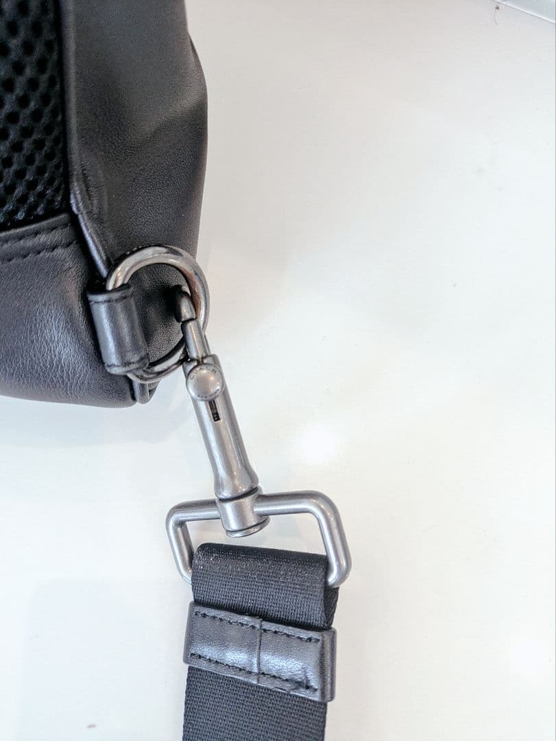 コーチ　COACH　ワンショルダー スリングボディバッグ　グラハム