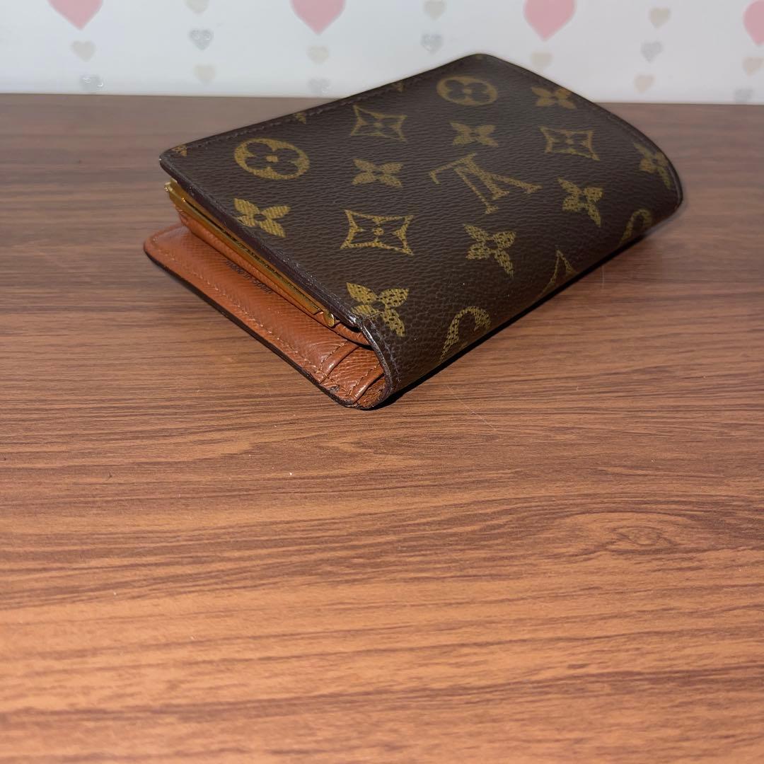 ルイヴィトン モノグラム がま口 二つ折り財布　【超美品】