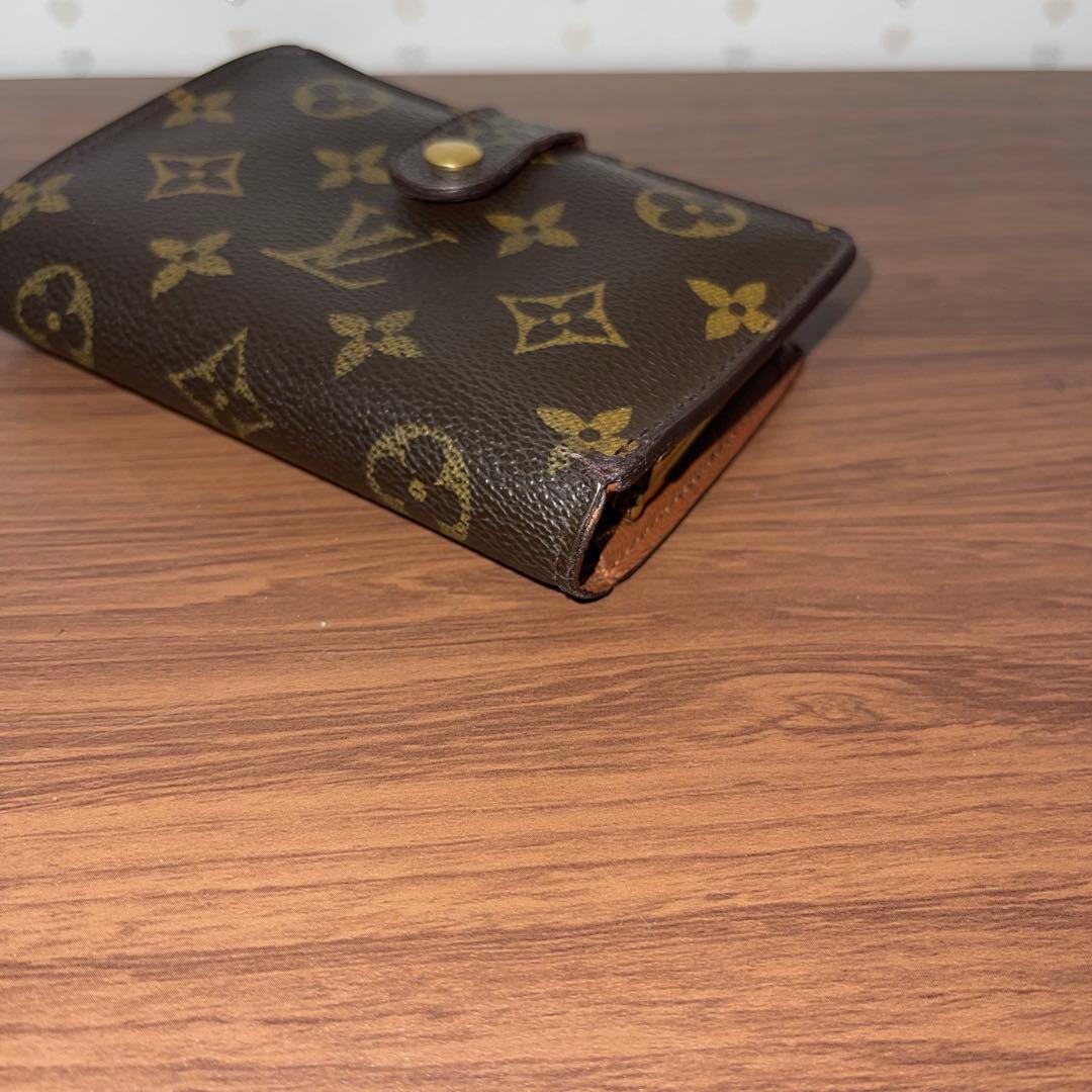 ルイヴィトン モノグラム がま口 二つ折り財布　【超美品】