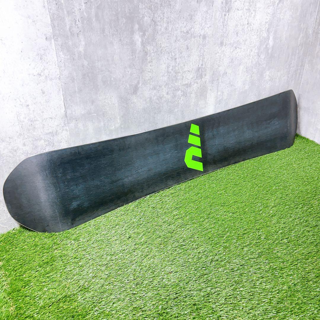 011Artistic フラットキング スノーボードセット FLUX バイン