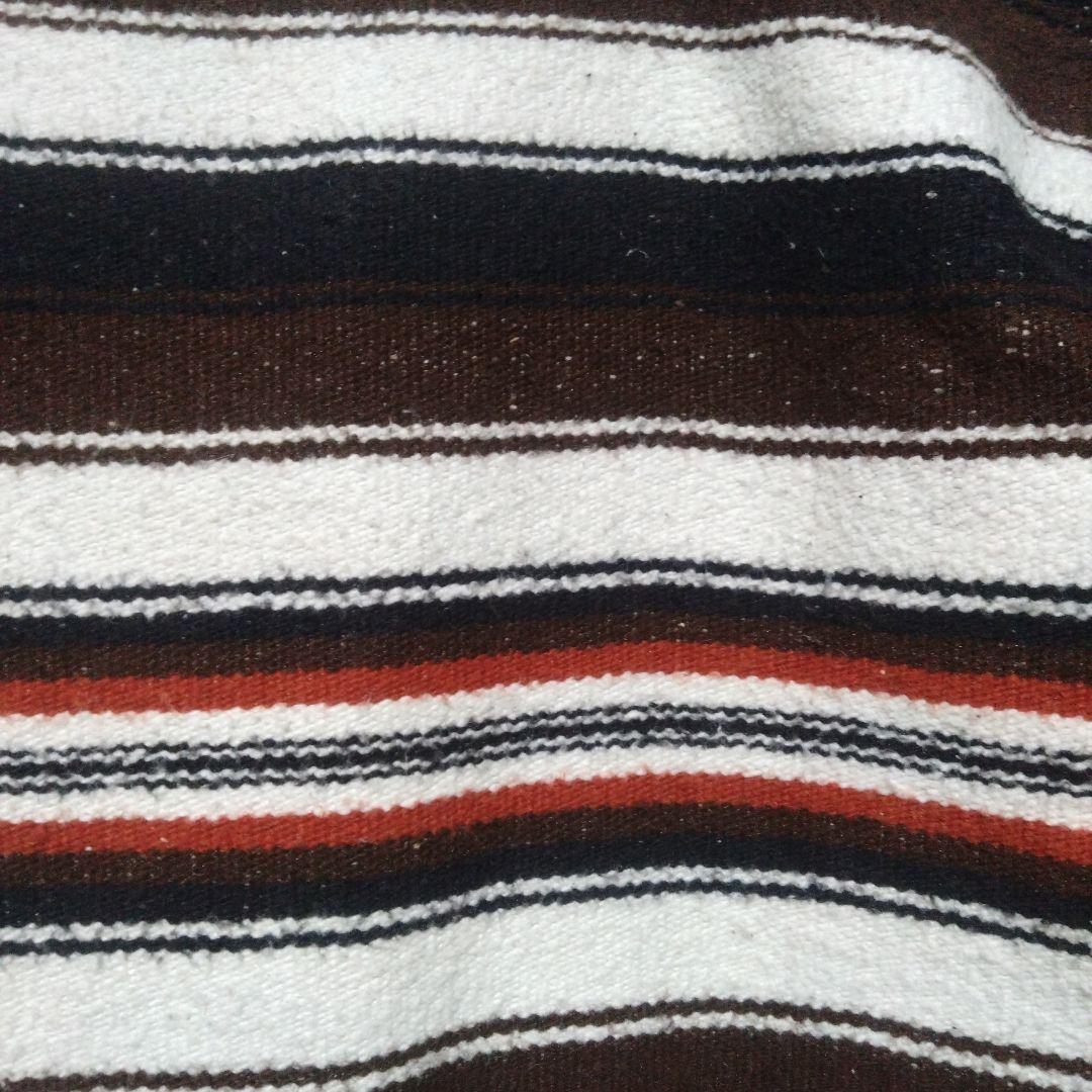 メキシコ ラグマット ワシ柄