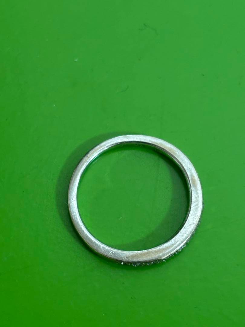 4℃ K18ホワイトゴールド ダイヤモンドリング。7〜9号幅約2mm