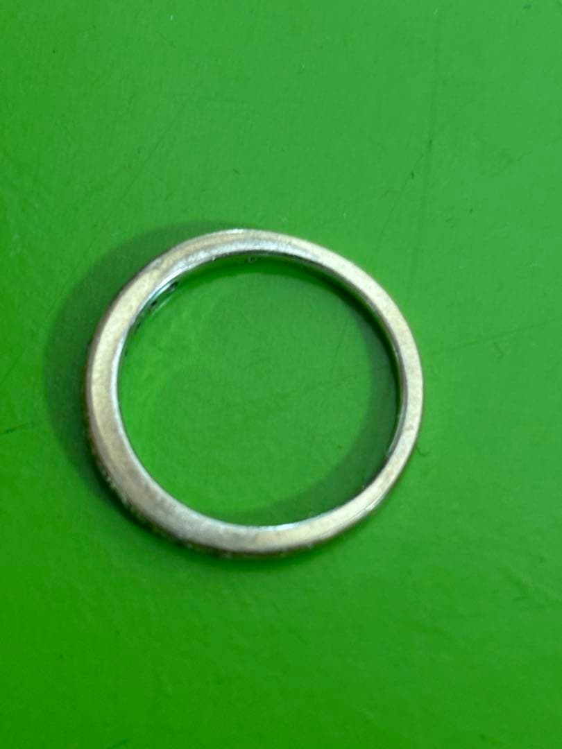 4℃ K18ホワイトゴールド ダイヤモンドリング。7〜9号幅約2mm