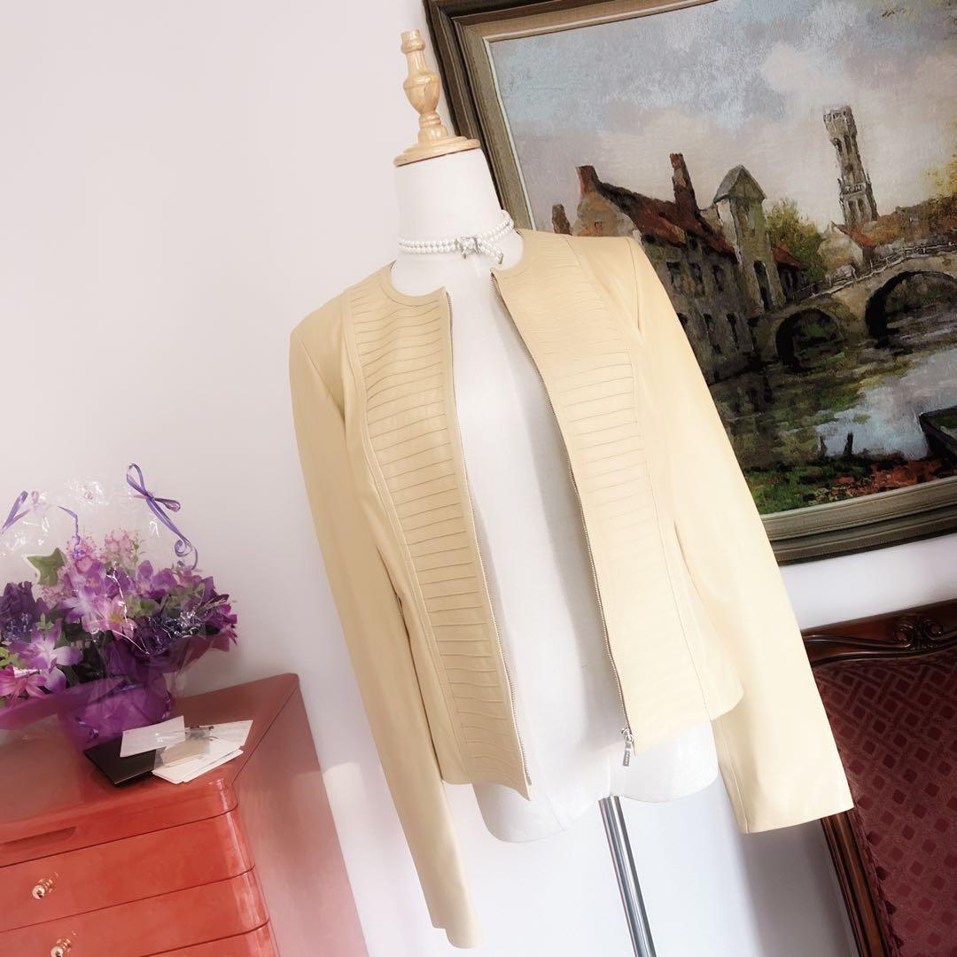 極美品　LOEWEロエベ レザー本革　ジャケット ノーカラー　ベージュ　ブルゾン