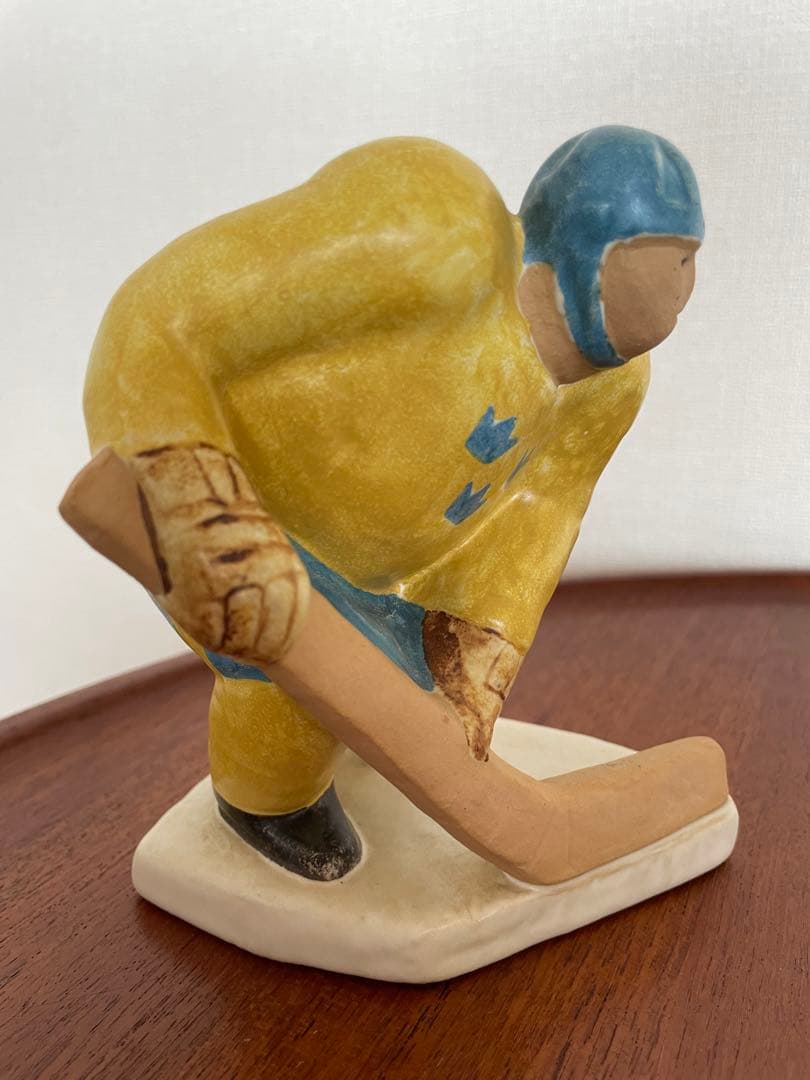 置物 Lisa Larson / Ihockeyspelare, Malvakt