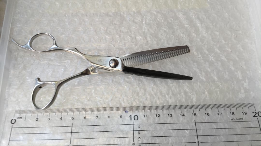左利き (ＨＳP)国産　珍しい逆刃セニング すき鋏 美容師・理容師 6インチ