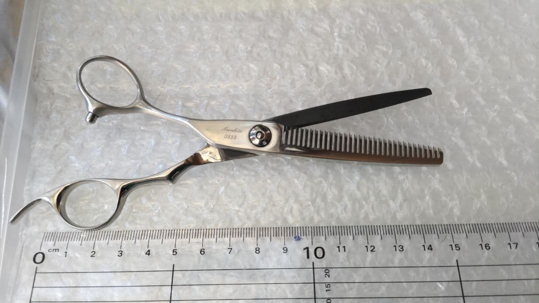 左利き (ＨＳP)国産　珍しい逆刃セニング すき鋏 美容師・理容師 6インチ