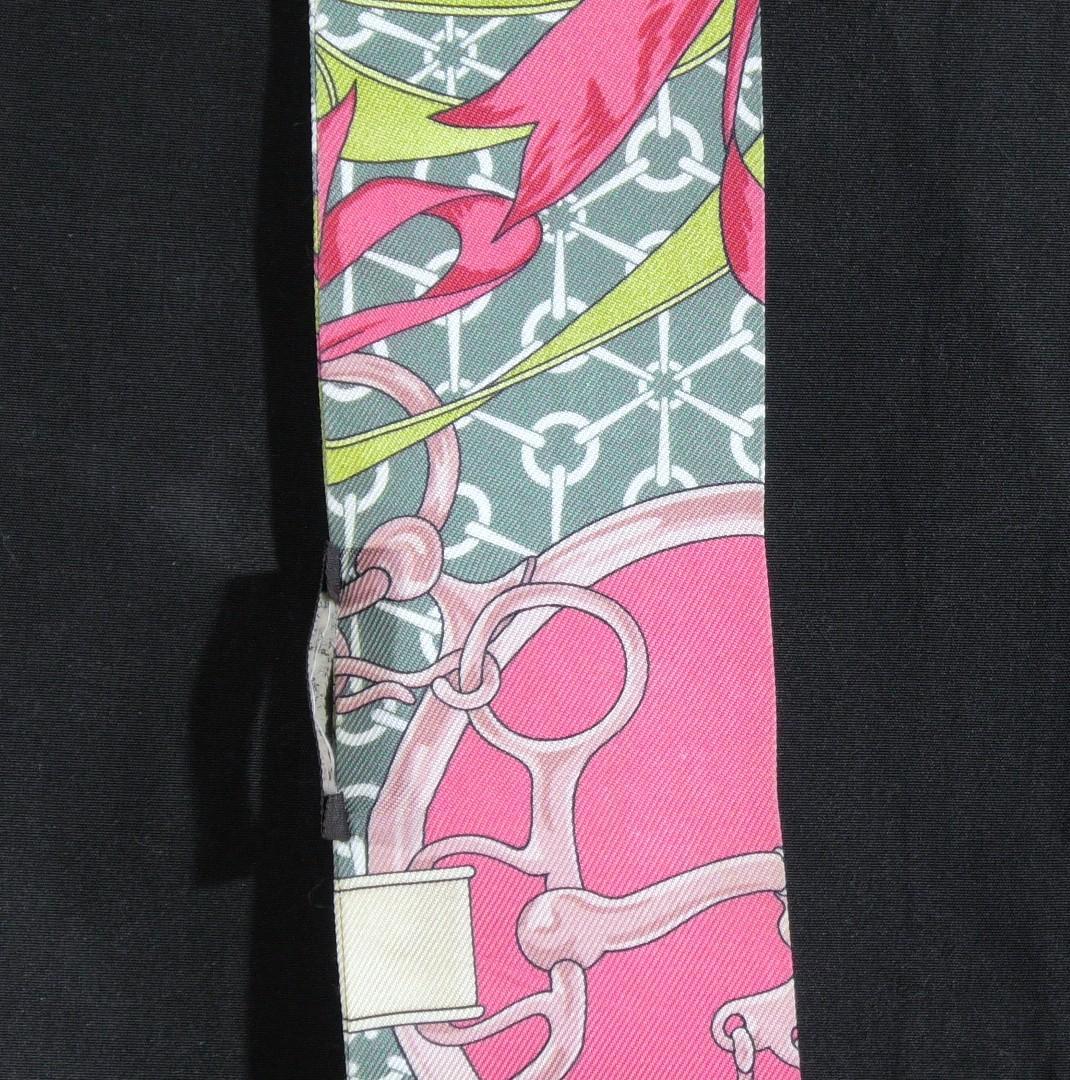 HERMES エルメス　スカーフ　ツイリー　D486