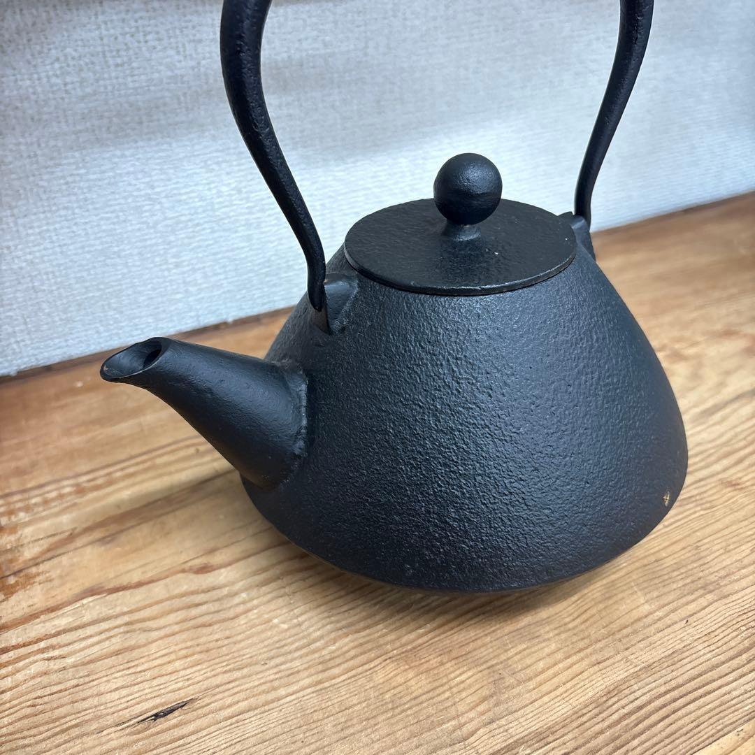 小笠原陸兆　鉄瓶　南部鉄器　やかん　末広　1L 美品