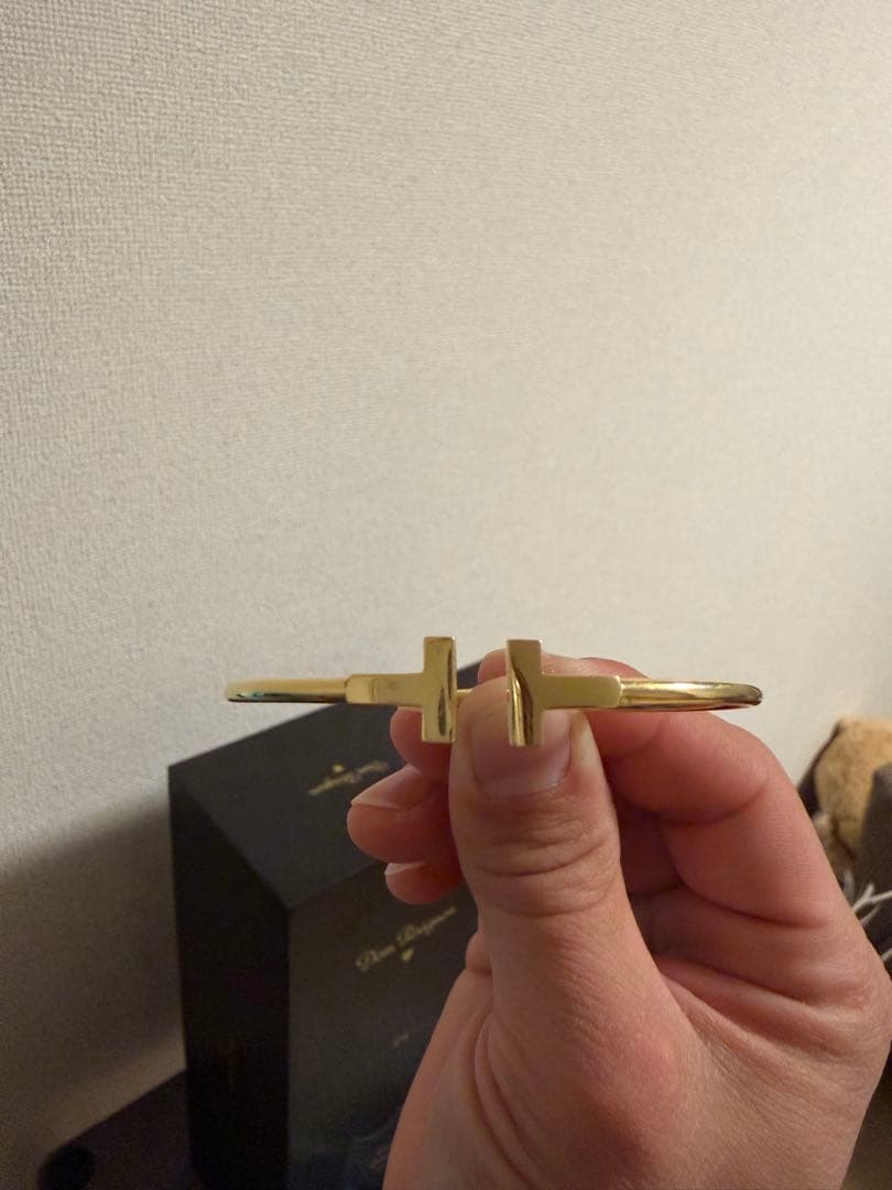 美品Tiffany TワイヤーブレスレットイエローゴールドM