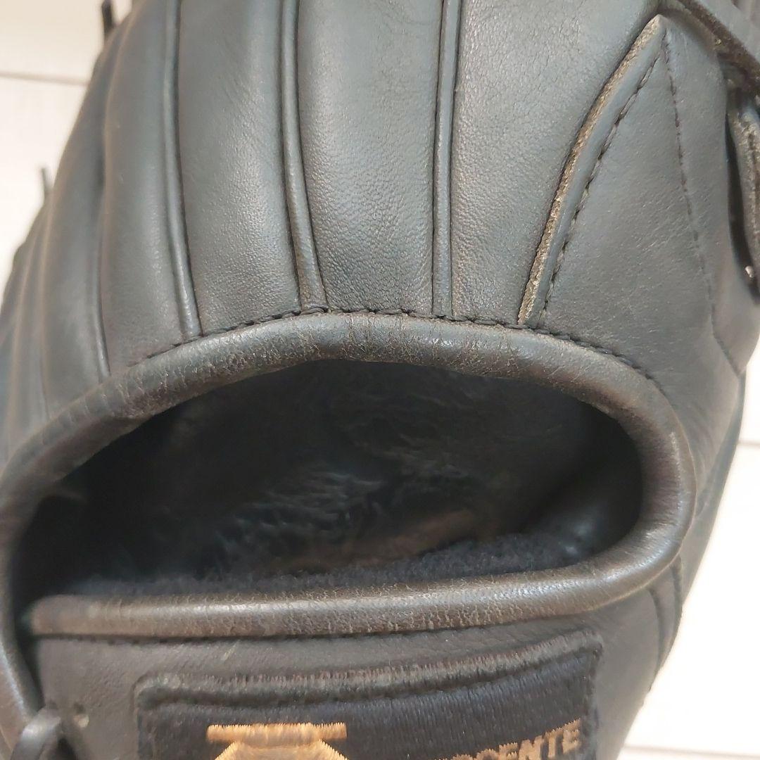 即戦力❗DESCENTE 黒 硬式グローブ