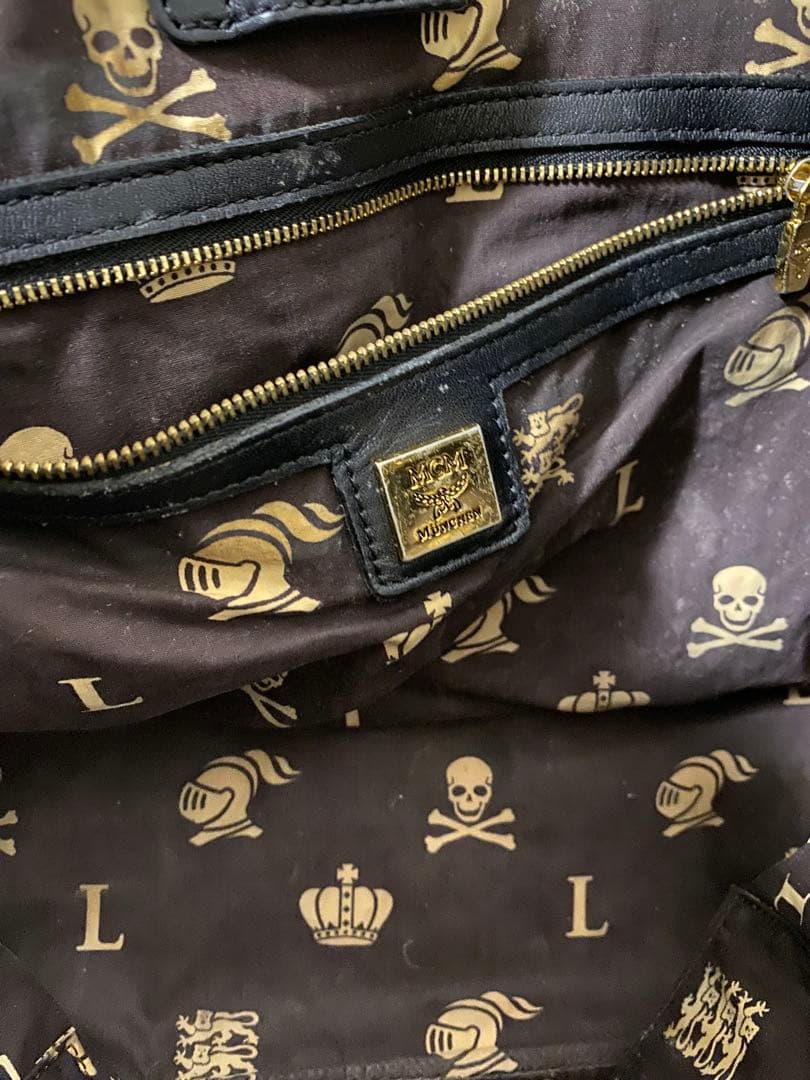 MCM ダルメシアン ポーチ付 A4収納可能トートバッグ