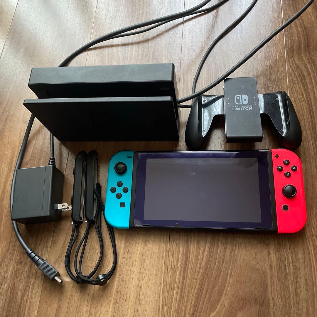 Nintendo Switch 1 本体