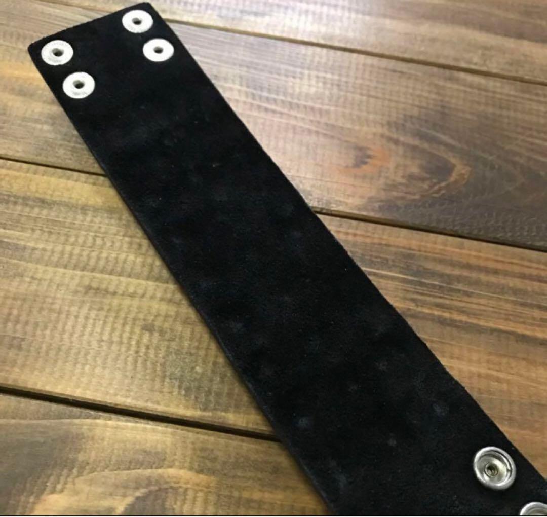 スタッズブレス　ブレスレット　スタッズ　3連ピラミッドスタッズ