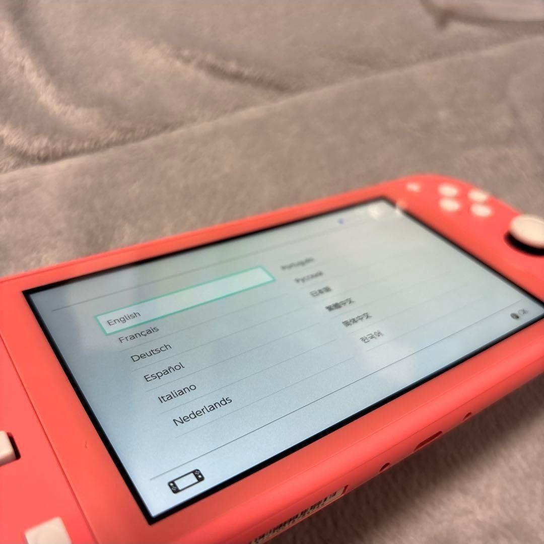Nintendo Switch Lite スイッチライト　コーラル