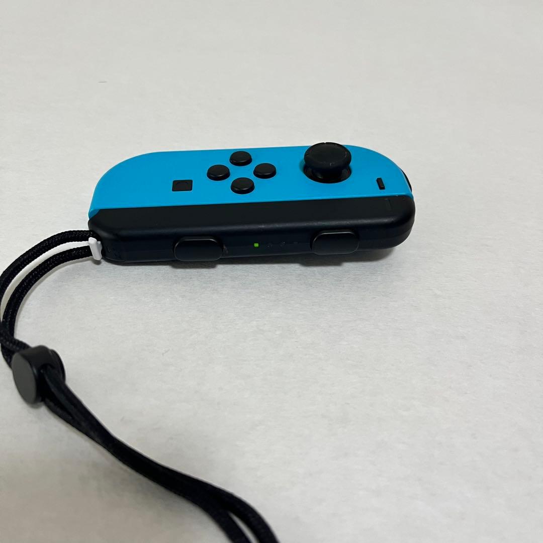 Y*r様 Nintendo Switch 本体 ブラック/ブルー ジョイコン付き