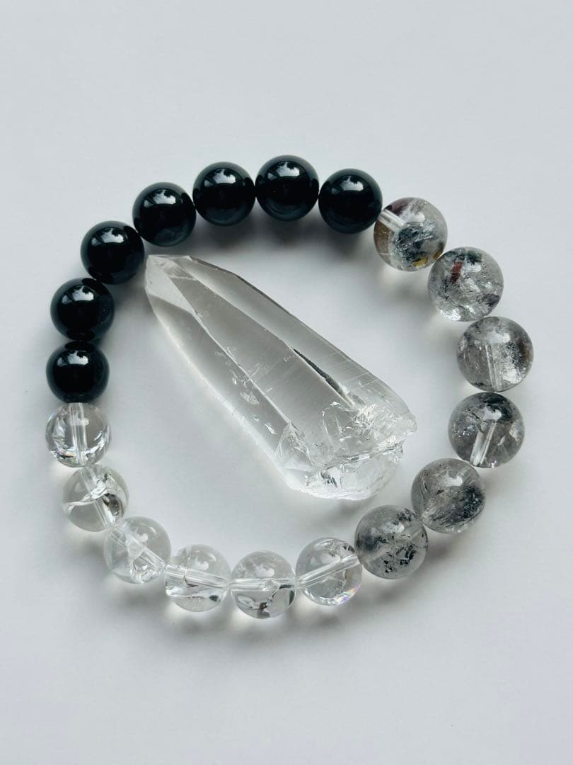 ユニドロブレスレット　ブラック系