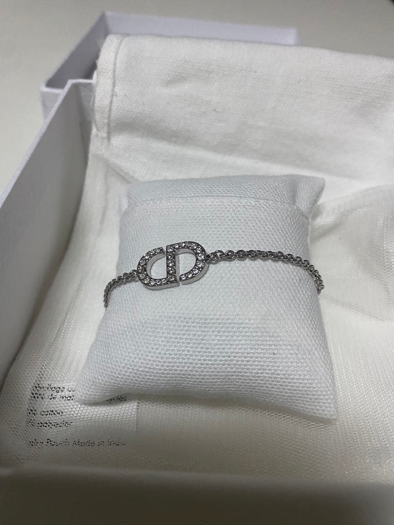 Dior シルバー ロゴブレスレット さんく