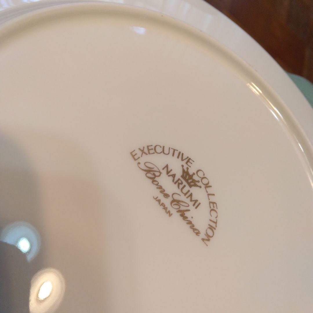 鳴海 皿2種類× 5枚 金色装飾グリーン