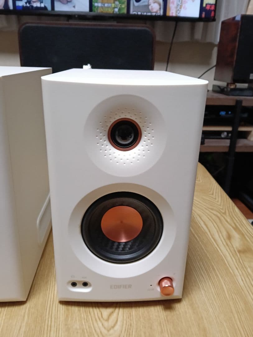 新品同様 EDIFIER AR5 ホワイト スピーカー