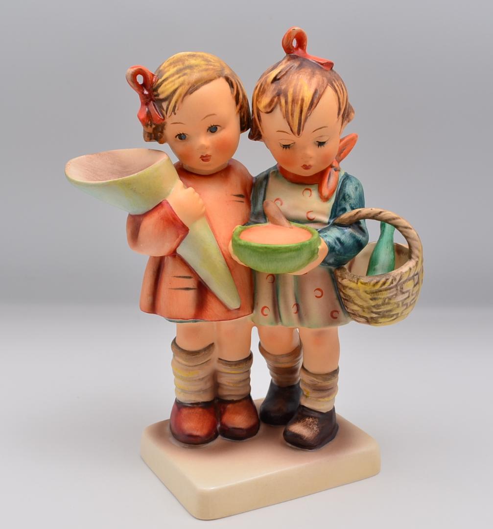 おばあちゃん家に行く／荒れた天気　★フンメル　ドイツゲーベル　ご成約済み