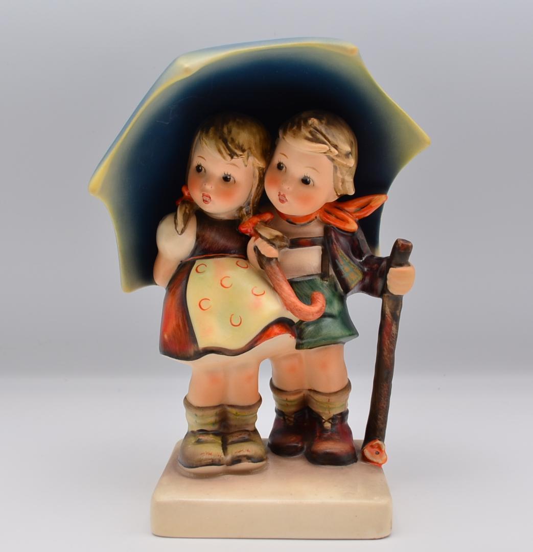 おばあちゃん家に行く／荒れた天気　★フンメル　ドイツゲーベル　ご成約済み