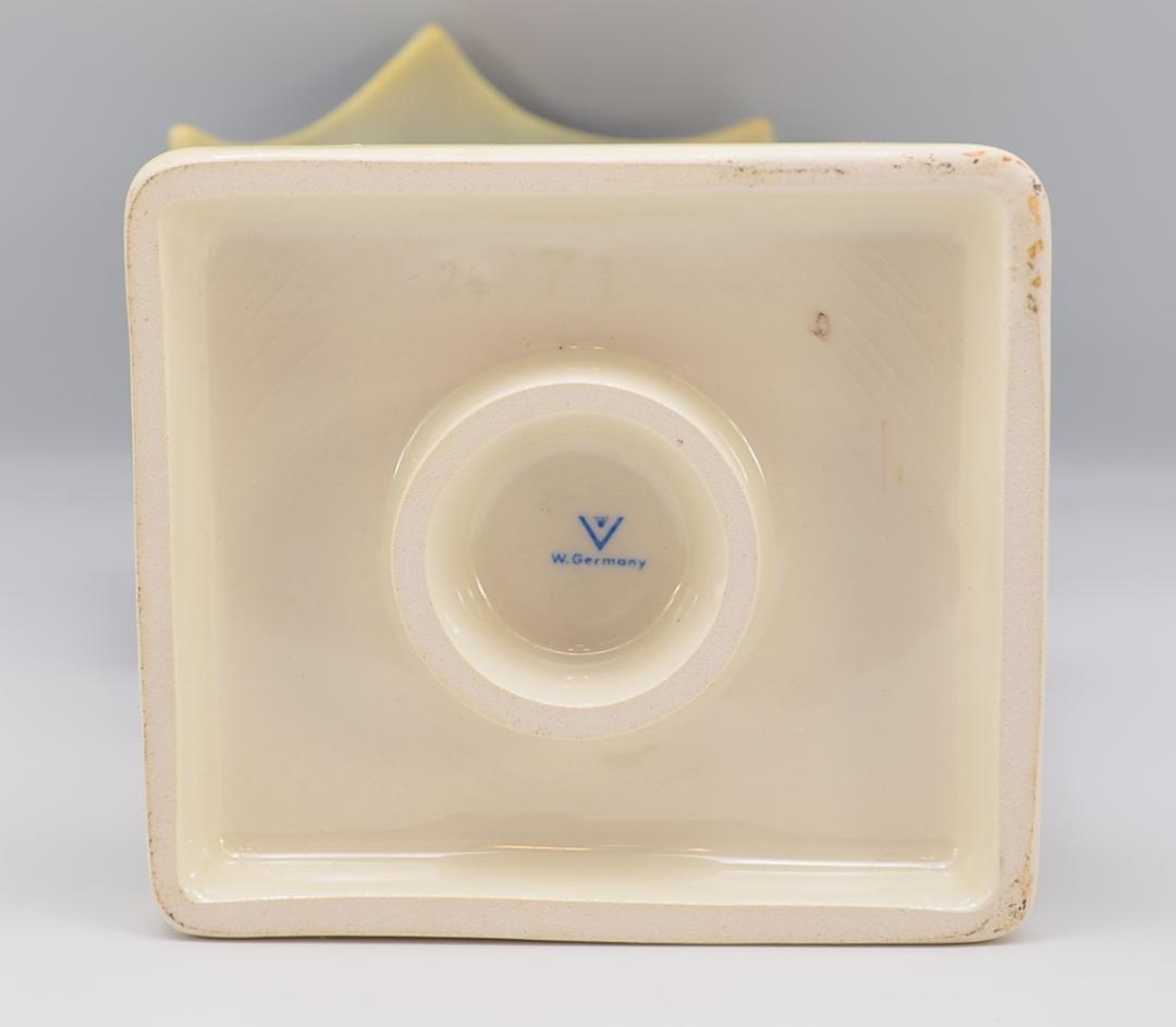 おばあちゃん家に行く／荒れた天気　★フンメル　ドイツゲーベル　ご成約済み