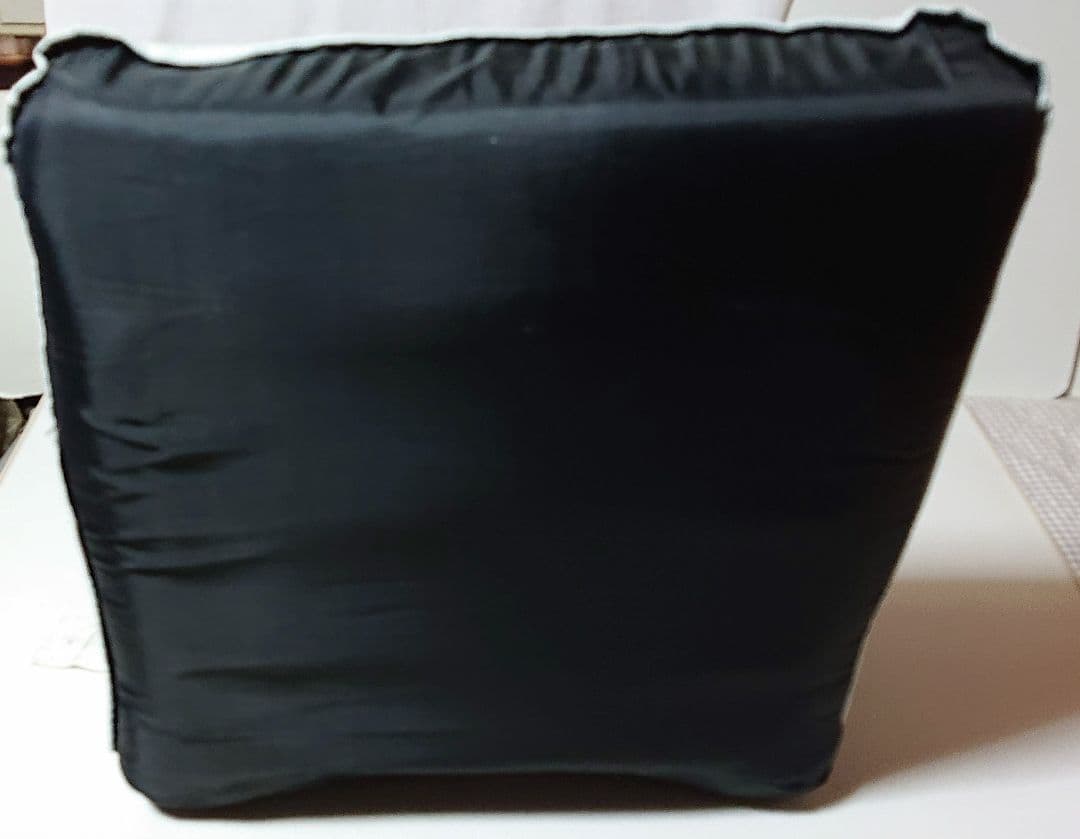 リクライニング座椅子　ニトリ〔新品1 中古品1〕 2脚まとめ売り (匿名配送)