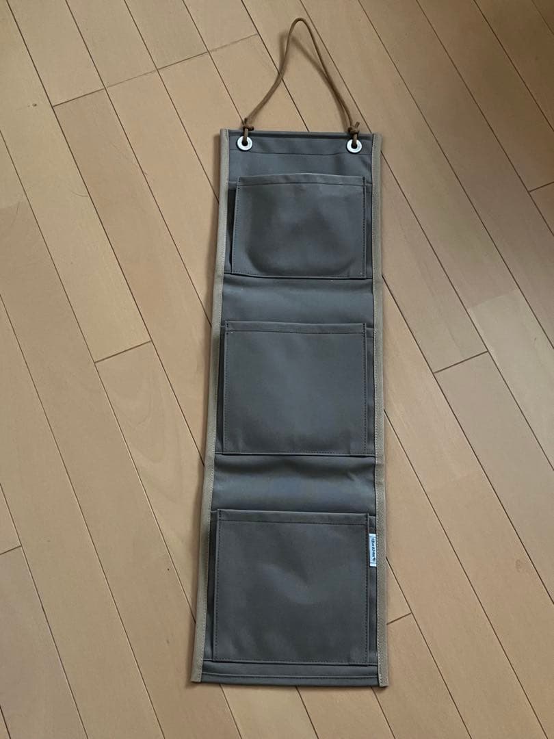一澤信三郎帆布　吊り下げ式レターラック　小物入れ