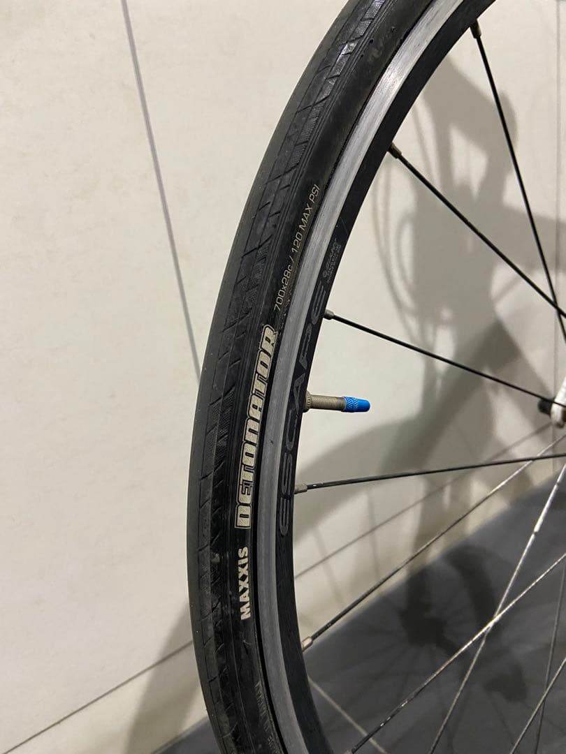 GIANT escape R3クロスバイク　ジャイアント　エスケープrx3自転車