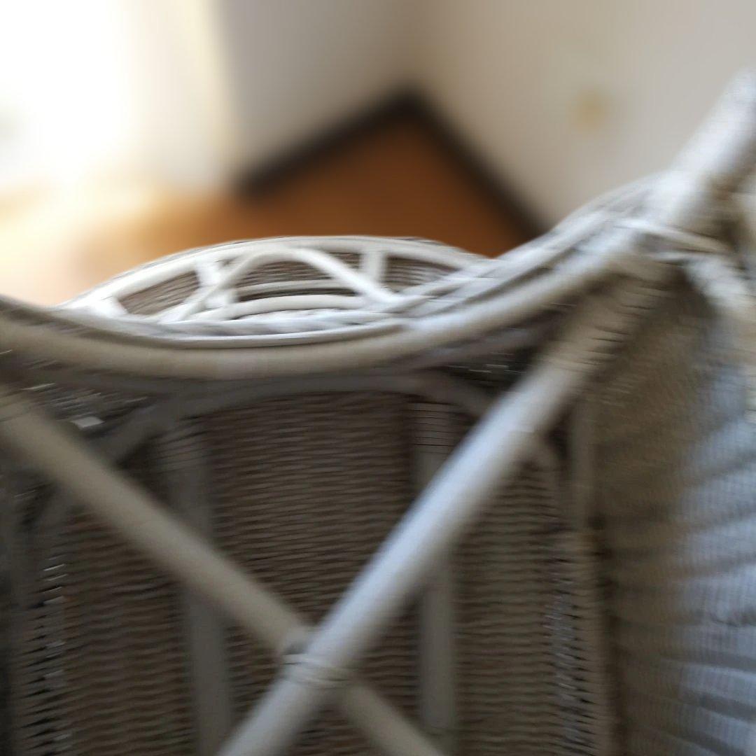 B ホワイトラタン編み込み椅子　籐家具