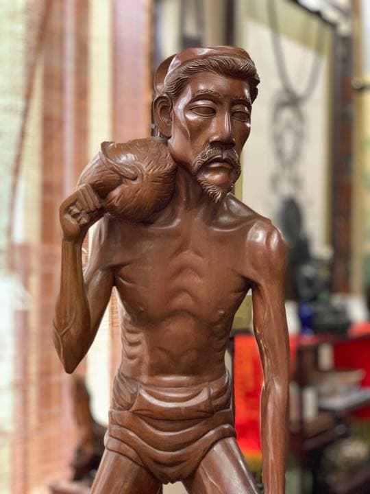 銘木　特大　一刀彫　名人彫　民芸品　置物　オブジェ　芸術品　人間国宝