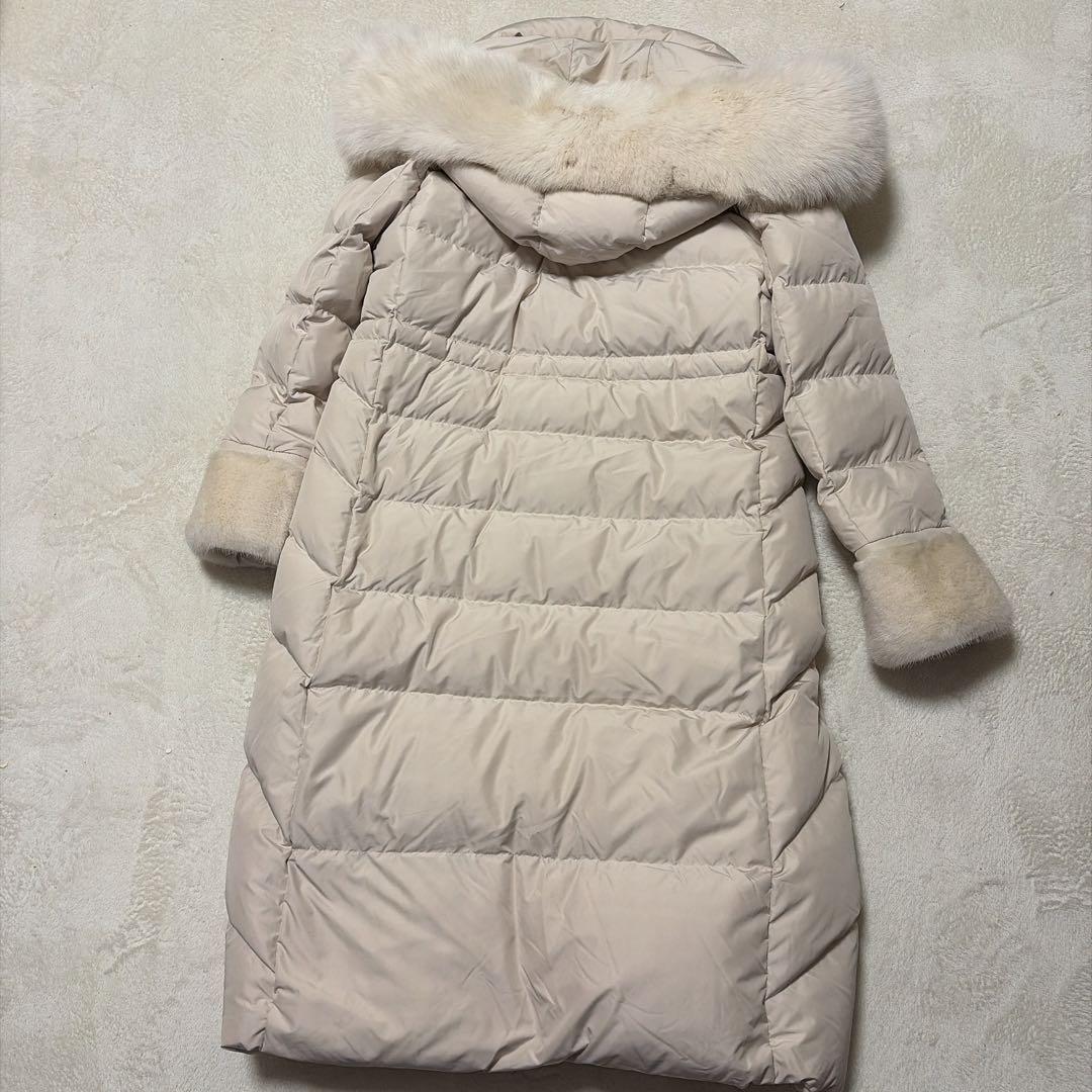 【美品】MICHAA ミシャコリア　ロングダウンジャケット　白　ミンク