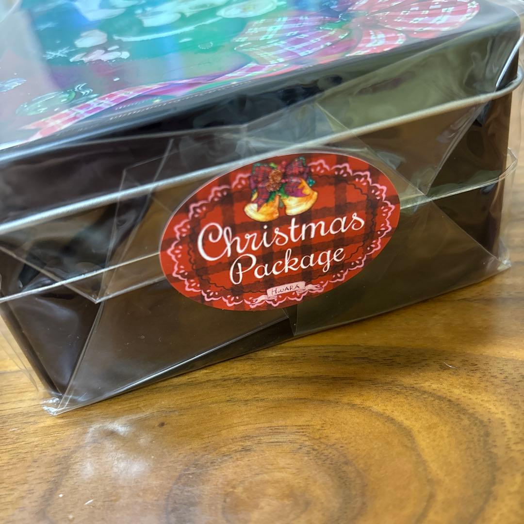 【未開封】　hwara クリスマス　缶　2022年