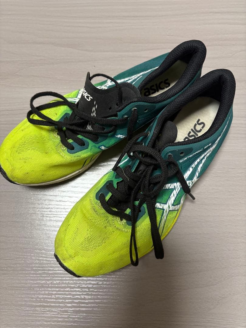 アシックス ソーティマジック マラソン 陸上 ランニングシューズ トレーニング