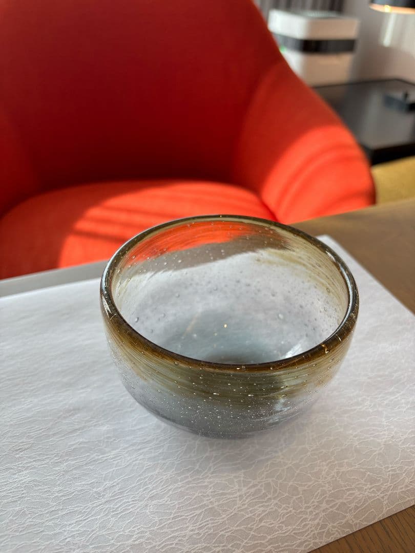 グラデーションガラスボウル　吹きガラス　宙吹き