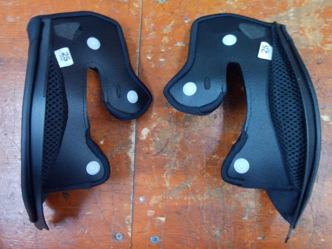 OGK　KABUTO　SHUMA　ホワイト　サイズM　2025年製