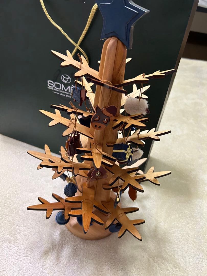 アドベントカレンダー　ソメスサドル